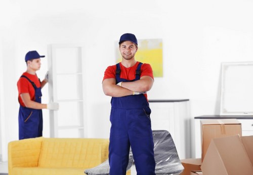 Moving van service for residential and commercial moves in Merton