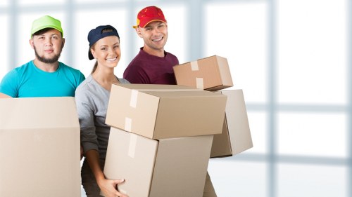 Local movers planning access and parking for a Merton property